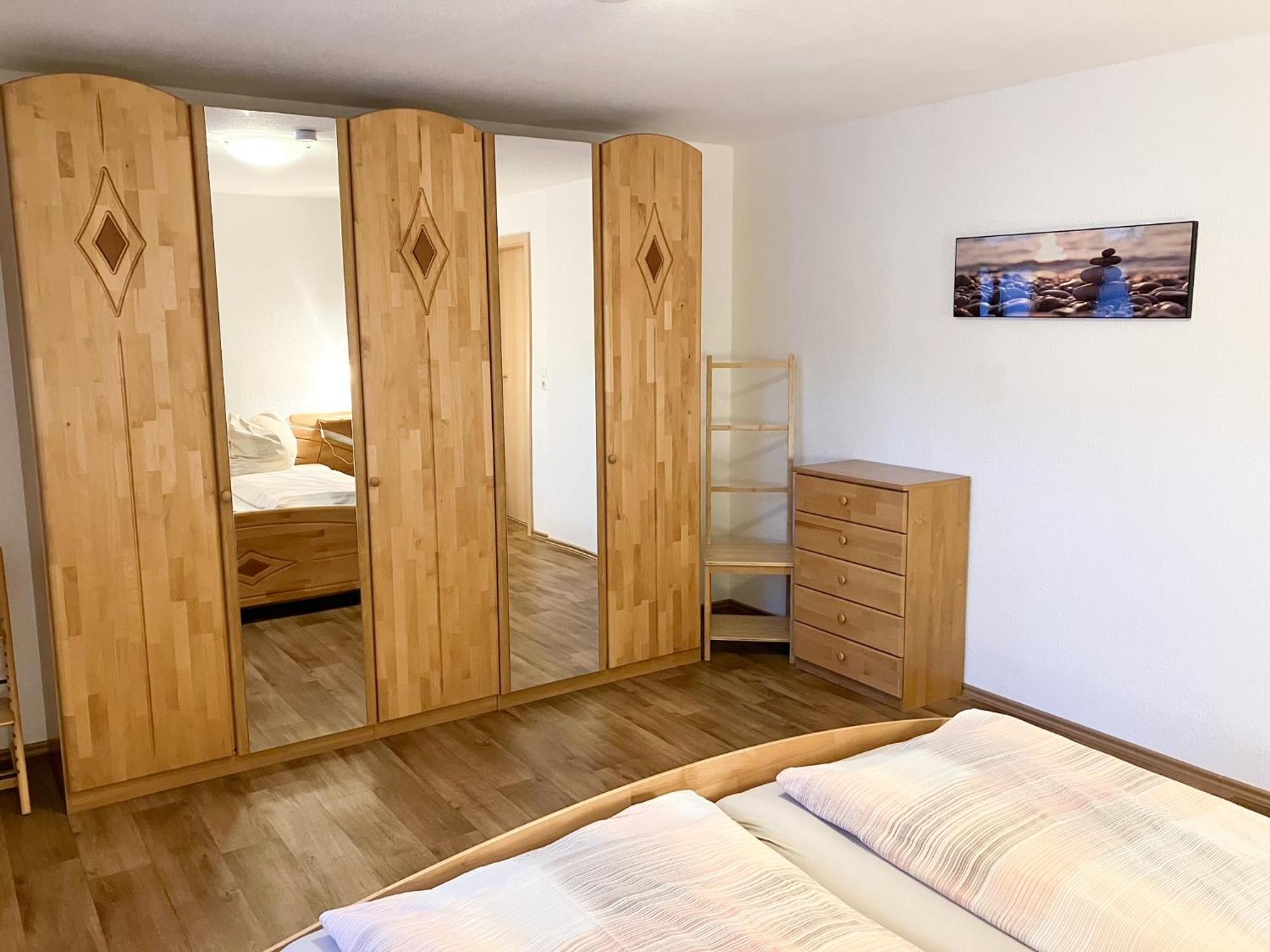 Ferienwohnung Morgensonne Am Kurpark Bad Berka - Parkplatz - Spielplatz - Wlan - 2 Schlafzimmer 외부 사진