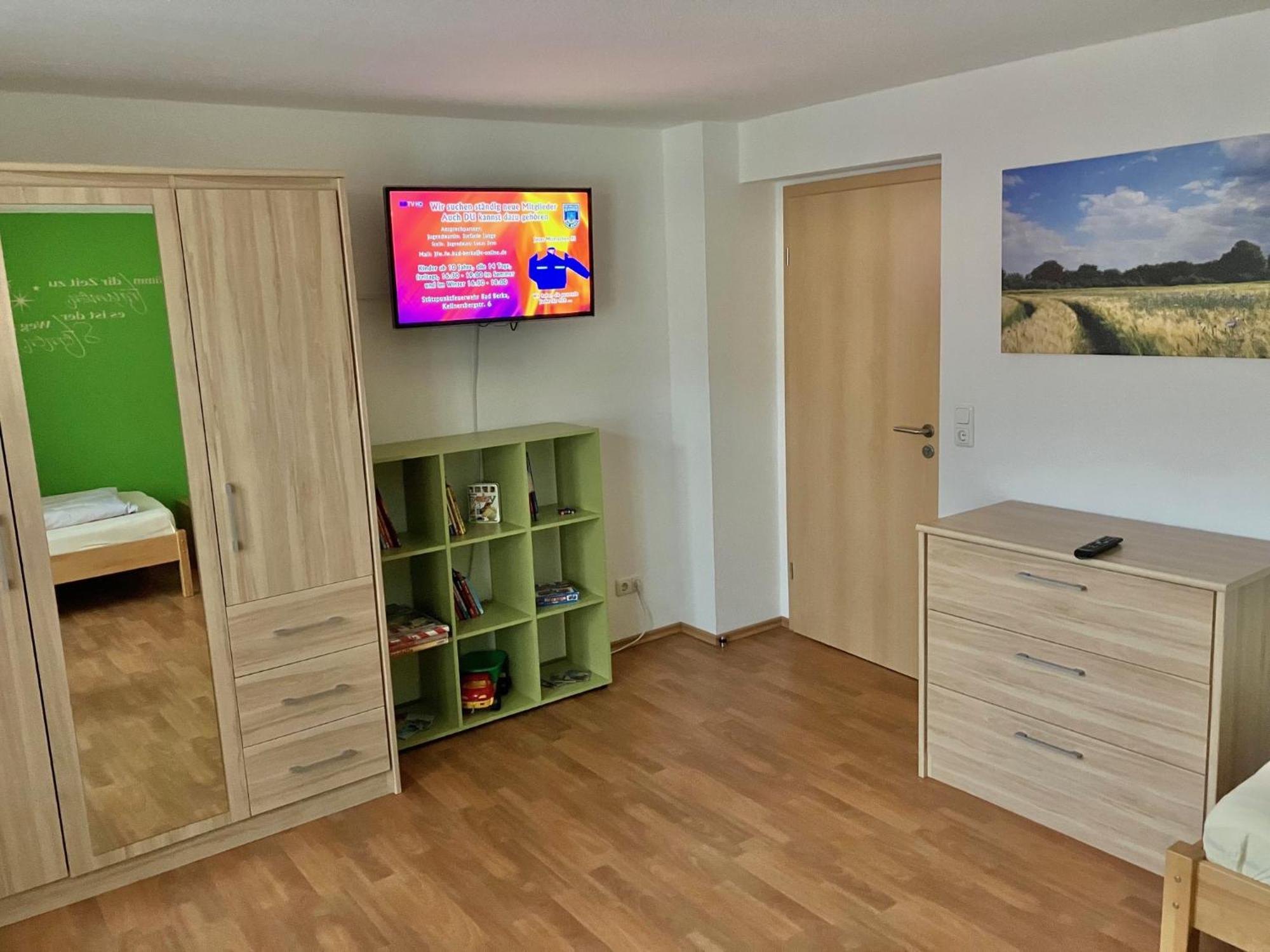 Ferienwohnung Morgensonne Am Kurpark Bad Berka - Parkplatz - Spielplatz - Wlan - 2 Schlafzimmer 외부 사진